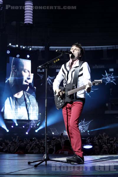 MUSE - 2013-06-21 - SAINT DENIS - Stade de France - Matthew James Bellamy